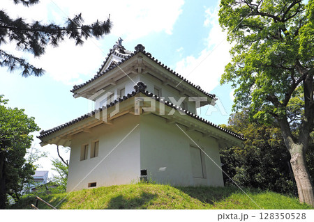 亀城公園(土浦城跡)の西櫓【茨城県土浦市】 亀城公園(土浦城跡)の西櫓【茨城県土浦市】 128350528