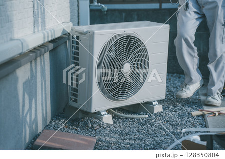 エアコン取り付け 128350804