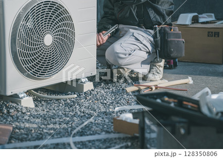 エアコン取り付け エアコン取り付け 128350806