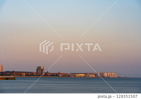 沖の街並み 沖の街並み 128351507