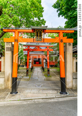 大阪市浪速区日本橋西　廣田神社　赤土稲荷神社 128351808