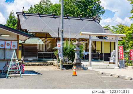 仙台市青葉区桜ヶ丘公園 櫻岡大神宮 拝殿(伊達政宗が創建した神社) 仙台市青葉区桜ヶ丘公園 櫻岡大神宮 拝殿(伊達政宗が創建した神社) 128351812