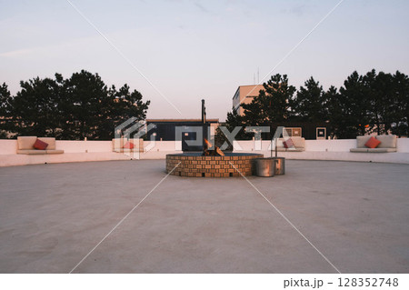 [泉南マーブルビーチ]ノスタルジックな焚き火の風景 128352748