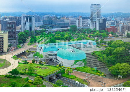 北九州市立中央図書館　北九州市立文学館 128354674