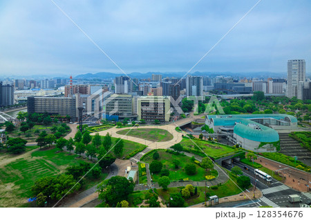 北九州市立中央図書館　北九州市立文学館 128354676