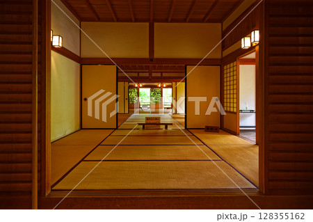 小倉城庭園 書院棟 小倉城庭園 書院棟 128355162