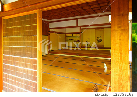 小倉城庭園　書院棟　和室 128355165