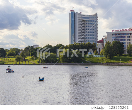 07.07.2025- Minsk, Belarus - Svislach river in the city. 128355261