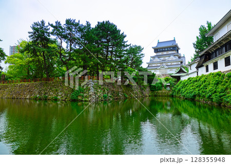 小倉城と八坂神社 128355948