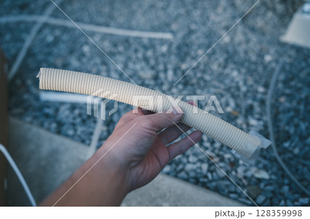 不要なエアコン部材 128359998