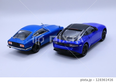 青い国産スポーツカー（ミニカー）　イメージ 128361416