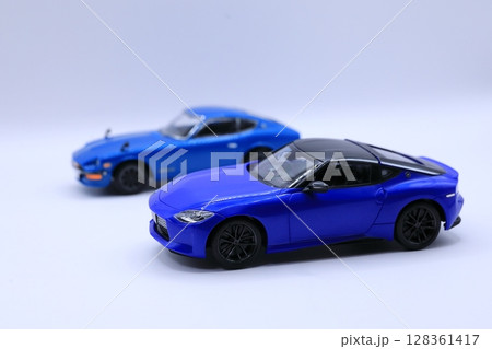 青い国産スポーツカー（ミニカー）　イメージ 128361417