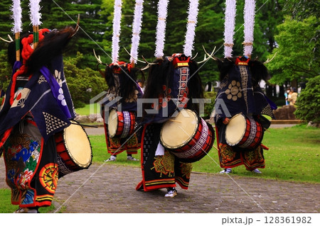 岩手県民俗芸能公演 鹿踊り 岩手県民俗芸能公演 鹿踊り 128361982
