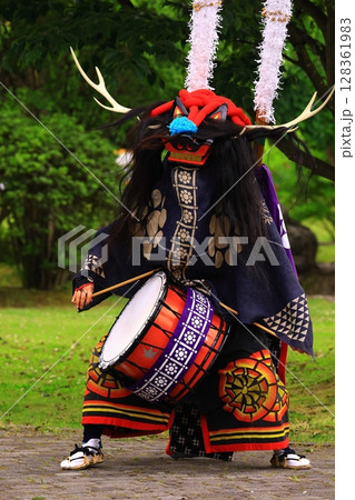 岩手県民俗芸能公演 鹿踊り 岩手県民俗芸能公演 鹿踊り 128361983
