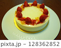 イチゴとレモンのケーキを作りました。 128362852