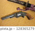 坂本龍馬の銃 128365279