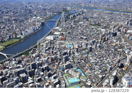 上空から見た隅田川 128367229
