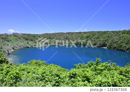 えびの高原不動池 えびの高原不動池 128367308