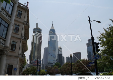 上海、大世界の風景 128367688
