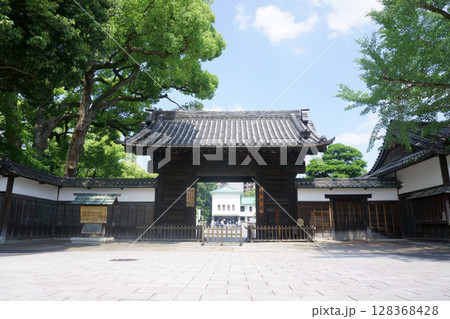徳川園・徳川美術館 黒門 登録有形文化財 徳川園・徳川美術館 黒門 登録有形文化財 128368428
