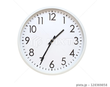 Wall clock showing 01:35 or 13:35. minimalist analog wall clock. suitable for time concept, deadline, schedule, or time zone visuals. 128369858