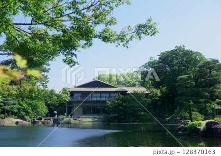 池のある庭園 徳川園 観仙楼 池のある庭園 徳川園 観仙楼 128370163