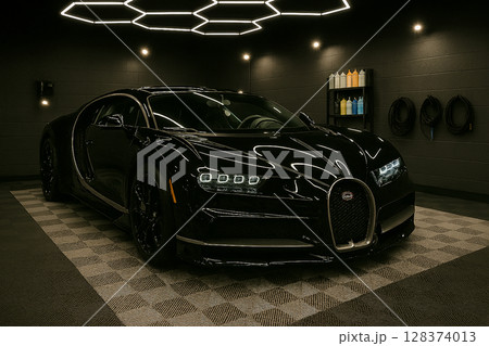 黒いスポーツカー 黒いスポーツカー 128374013
