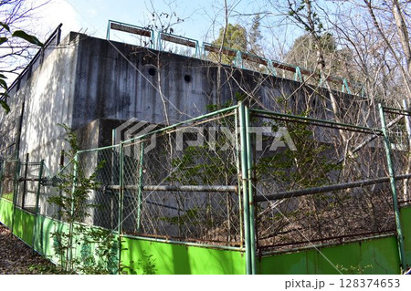 現在でも半世紀前から建設工事が止まっている「市道弥富相生山線」 128374653