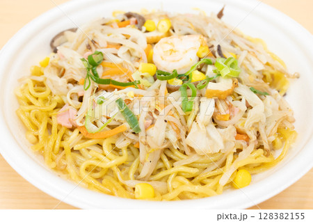 おいしい汁なしちゃんぽん麺 128382155