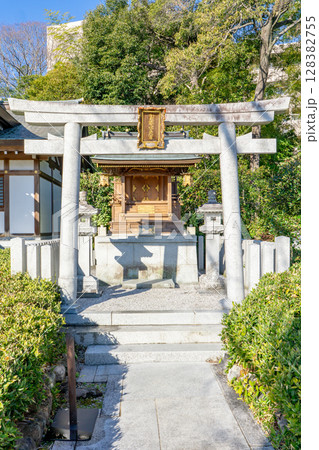 兵庫県宝塚市伊孑志の伊和志津神社　末社　宝塚水天宮（安産の神） 128382755