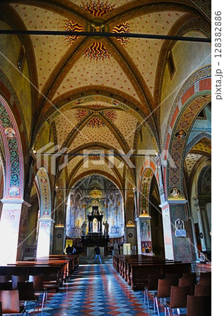 スイス・ルガーノのサン・ロレンツォ大聖堂 128382886