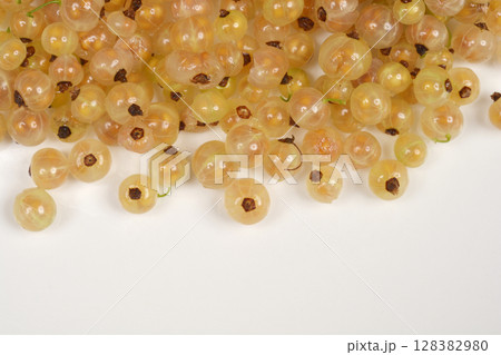 White currants White currants 128382980