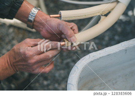 エアコン取り付け 128383606