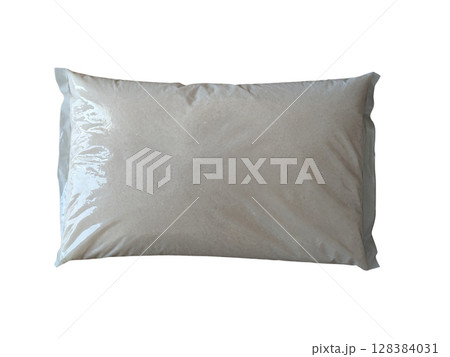 透明袋に詰められた白米1袋 透明袋に詰められた白米1袋 128384031