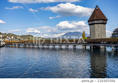Chapel bridge, kapellbruck in lucerne, switzerland 128385508