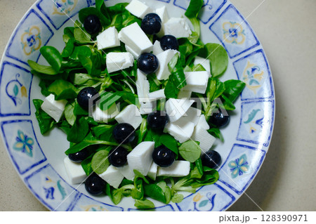 summer easy and tasty fresh salad receipts with feta cheese 128390971