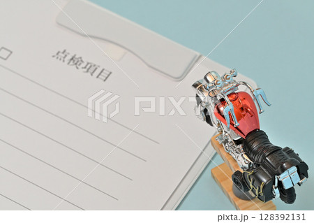 バイク保険 点検 車検 新車中古車販売 買取イメージ 128392131