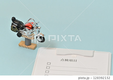 バイク保険 点検 車検 新車中古車販売 買取イメージ 128392132