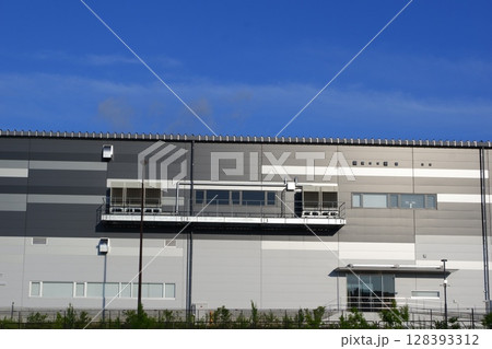 巨大物流センター 128393312