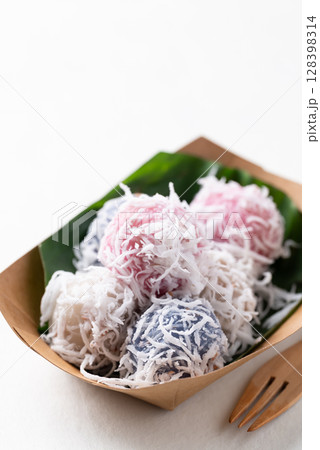 Thai coconut ball (Khanom Tom), Traditional Thai dessert  128398314
