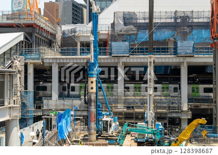 渋谷駅・大規模再開発工事　2025 128398687