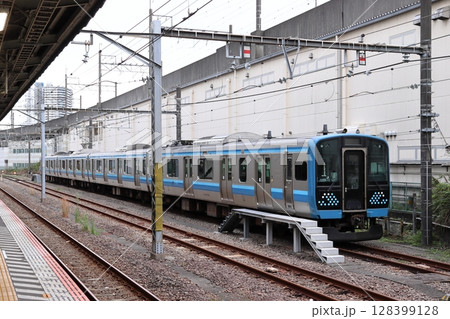 相模線E131系電車（ワンマン運転：茅ケ崎⇔橋本） 128399128