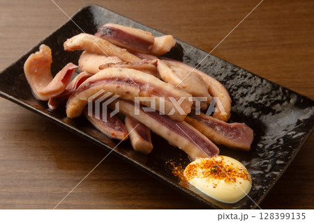 焼きイカ耳 128399135