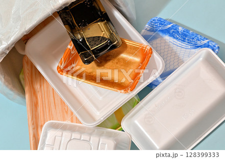 資源ごみ リサイクル 食品トレー 128399333