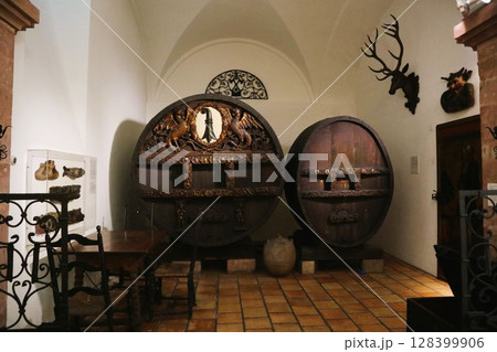 スイス・バーゼルのハウス・ツム・キルシュガルテン歴史博物館 スイス・バーゼルのハウス・ツム・キルシュガルテン歴史博物館 128399906