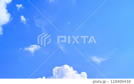 青空と雲イメージ 128400438