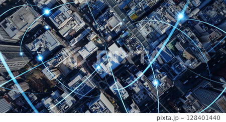 現代都市の真俯瞰ドローン空撮風景と通信ネットワークのコンセプト バナー・広告向け横長ビジュアル 現代都市の真俯瞰ドローン空撮風景と通信ネットワークのコンセプト バナー・広告向け横長ビジュアル 128401440