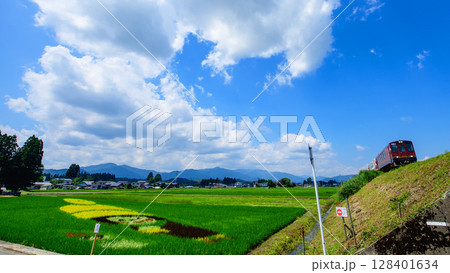 秋田内陸線　田んぼアート　秋田県 128401634
