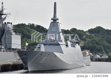 護衛艦ゆうべつ 128401990