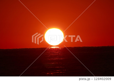 ダルマ夕日 128402009
